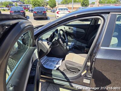 2012 Chevrolet Cruze LS - Photo 15 - Greenwood, IN 46142