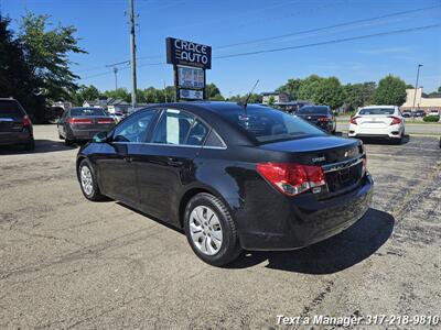 2012 Chevrolet Cruze LS - Photo 3 - Greenwood, IN 46142