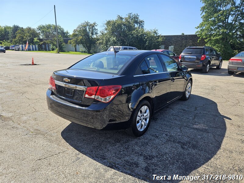 2012 Chevrolet Cruze LS - Photo 5 - Greenwood, IN 46142