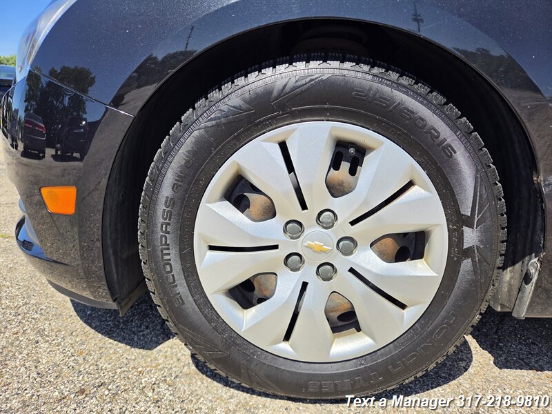 2012 Chevrolet Cruze LS - Photo 20 - Greenwood, IN 46142