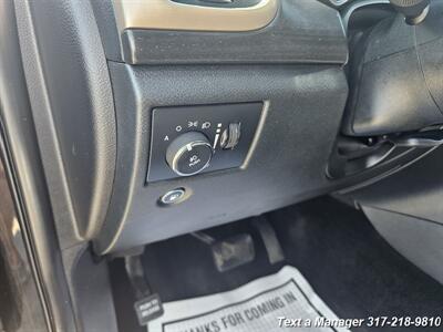2015 Jeep Grand Cherokee Laredo   - Photo 11 - Greenwood, IN 46142