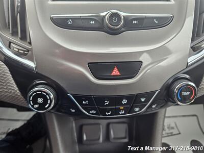 2017 Chevrolet Cruze LT Auto   - Photo 18 - Greenwood, IN 46142