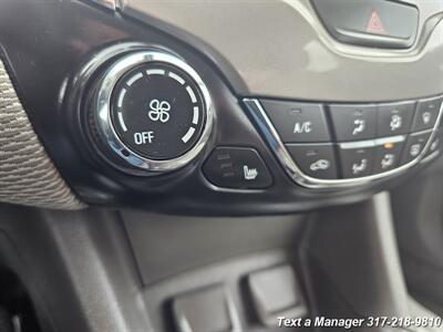 2017 Chevrolet Cruze LT Auto   - Photo 19 - Greenwood, IN 46142