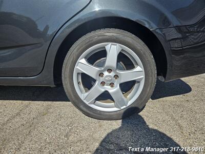 2015 Chevrolet Sonic LTZ Auto - Photo 10 - Greenwood, IN 46142