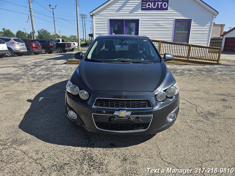 2015 Chevrolet Sonic LTZ Auto - Photo 8 - Greenwood, IN 46142