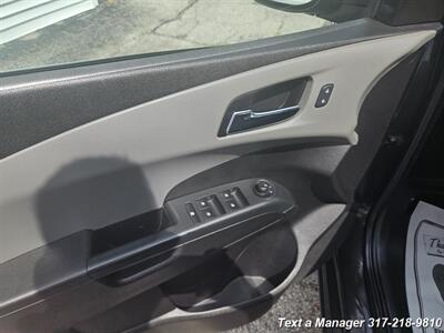 2015 Chevrolet Sonic LTZ Auto - Photo 15 - Greenwood, IN 46142