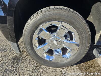 2018 Chevrolet Suburban LT   - Photo 37 - Greenwood, IN 46142