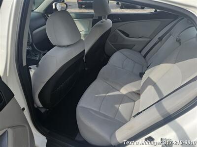 2013 Kia Optima LX   - Photo 21 - Greenwood, IN 46142