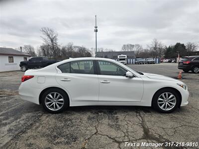 2017 INFINITI Q50 2.0T Premium   - Photo 6 - Greenwood, IN 46142