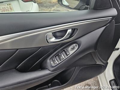 2017 INFINITI Q50 2.0T Premium   - Photo 16 - Greenwood, IN 46142