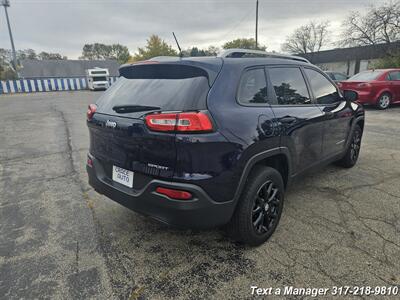 2014 Jeep Cherokee Sport   - Photo 5 - Greenwood, IN 46142