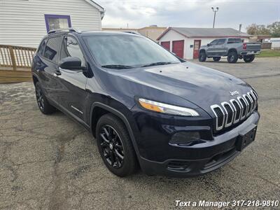 2014 Jeep Cherokee Sport   - Photo 7 - Greenwood, IN 46142