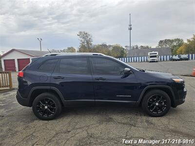 2014 Jeep Cherokee Sport   - Photo 6 - Greenwood, IN 46142