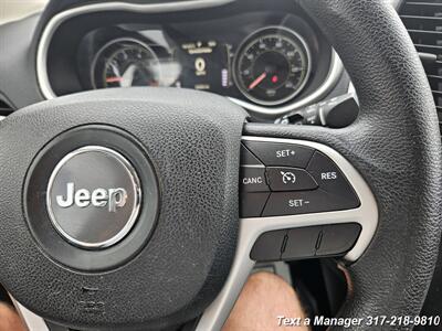 2014 Jeep Cherokee Sport   - Photo 16 - Greenwood, IN 46142