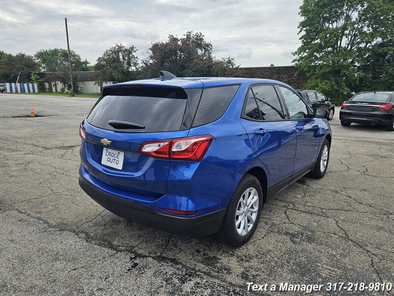 2019 Chevrolet Equinox LS - Photo 5 - Greenwood, IN 46142