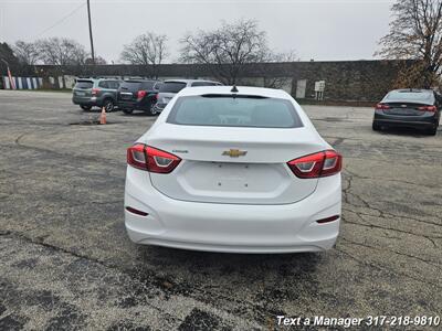 2017 Chevrolet Cruze LS Auto   - Photo 4 - Greenwood, IN 46142