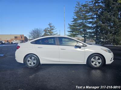 2017 Chevrolet Cruze LS Auto   - Photo 6 - Greenwood, IN 46142