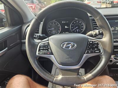 2017 Hyundai ELANTRA Limited   - Photo 14 - Greenwood, IN 46142