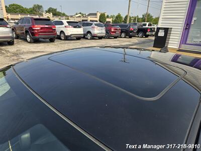 2017 Hyundai ELANTRA Limited   - Photo 9 - Greenwood, IN 46142