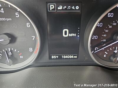 2017 Hyundai ELANTRA Limited   - Photo 16 - Greenwood, IN 46142