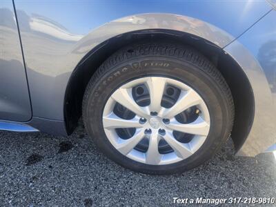 2024 Toyota Corolla LE   - Photo 22 - Greenwood, IN 46142