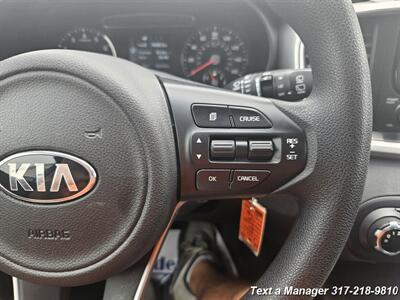 2016 Kia Sorento LX   - Photo 14 - Greenwood, IN 46142