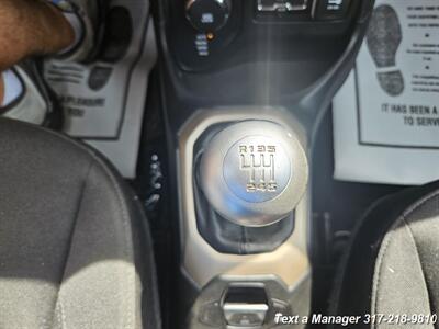 2015 Jeep Renegade Latitude   - Photo 19 - Greenwood, IN 46142