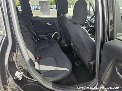 2015 Jeep Renegade Latitude   - Photo 23 - Greenwood, IN 46142