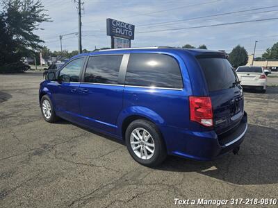 2018 Dodge Grand Caravan SXT   - Photo 3 - Greenwood, IN 46142