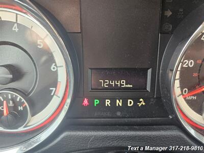 2018 Dodge Grand Caravan SXT   - Photo 14 - Greenwood, IN 46142