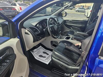 2018 Dodge Grand Caravan SXT   - Photo 9 - Greenwood, IN 46142