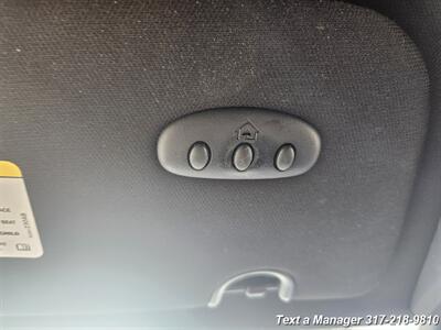 2018 Dodge Grand Caravan SXT   - Photo 24 - Greenwood, IN 46142