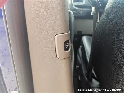 2018 Dodge Grand Caravan SXT   - Photo 29 - Greenwood, IN 46142