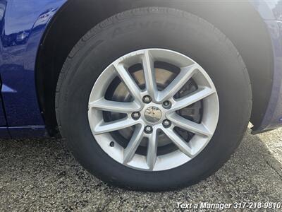 2018 Dodge Grand Caravan SXT   - Photo 36 - Greenwood, IN 46142