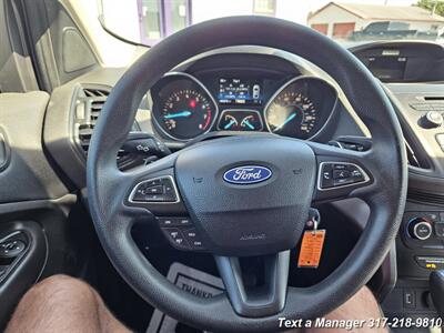 2017 Ford Escape SE   - Photo 17 - Greenwood, IN 46142