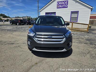 2017 Ford Escape SE   - Photo 8 - Greenwood, IN 46142