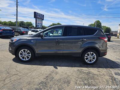 2017 Ford Escape SE   - Photo 2 - Greenwood, IN 46142