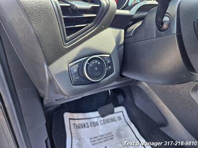 2017 Ford Escape SE   - Photo 16 - Greenwood, IN 46142