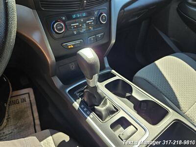2017 Ford Escape SE   - Photo 26 - Greenwood, IN 46142