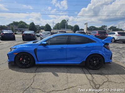 2021 Honda Civic Type R Touring   - Photo 2 - Greenwood, IN 46142