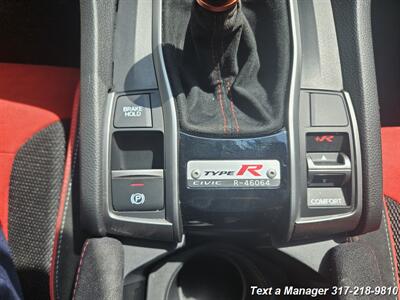 2021 Honda Civic Type R Touring   - Photo 24 - Greenwood, IN 46142