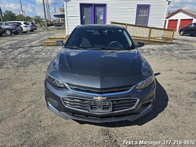 2017 Chevrolet Malibu LT   - Photo 8 - Greenwood, IN 46142