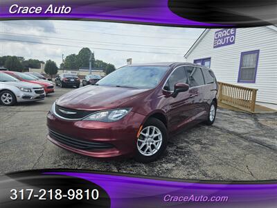 2017 Chrysler Pacifica Touring   - Photo 1 - Greenwood, IN 46142