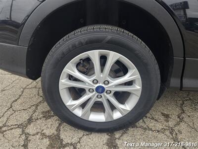 2018 Ford Escape SE   - Photo 28 - Greenwood, IN 46142