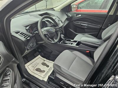 2018 Ford Escape SE   - Photo 10 - Greenwood, IN 46142