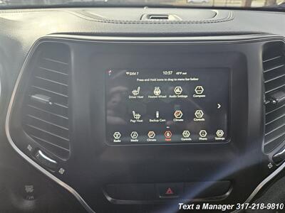 2019 Jeep Cherokee Latitude Plus   - Photo 17 - Greenwood, IN 46142