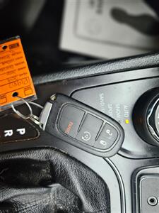 2019 Jeep Cherokee Latitude Plus   - Photo 27 - Greenwood, IN 46142