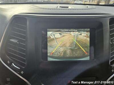2019 Jeep Cherokee Latitude Plus   - Photo 18 - Greenwood, IN 46142