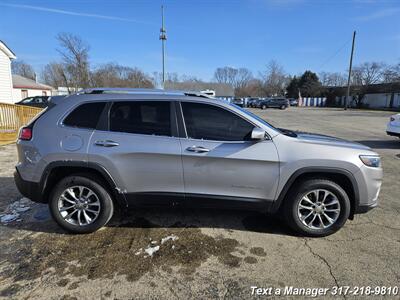 2019 Jeep Cherokee Latitude Plus   - Photo 6 - Greenwood, IN 46142