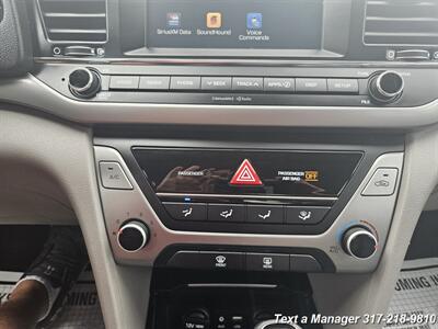 2017 Hyundai ELANTRA SE   - Photo 19 - Greenwood, IN 46142